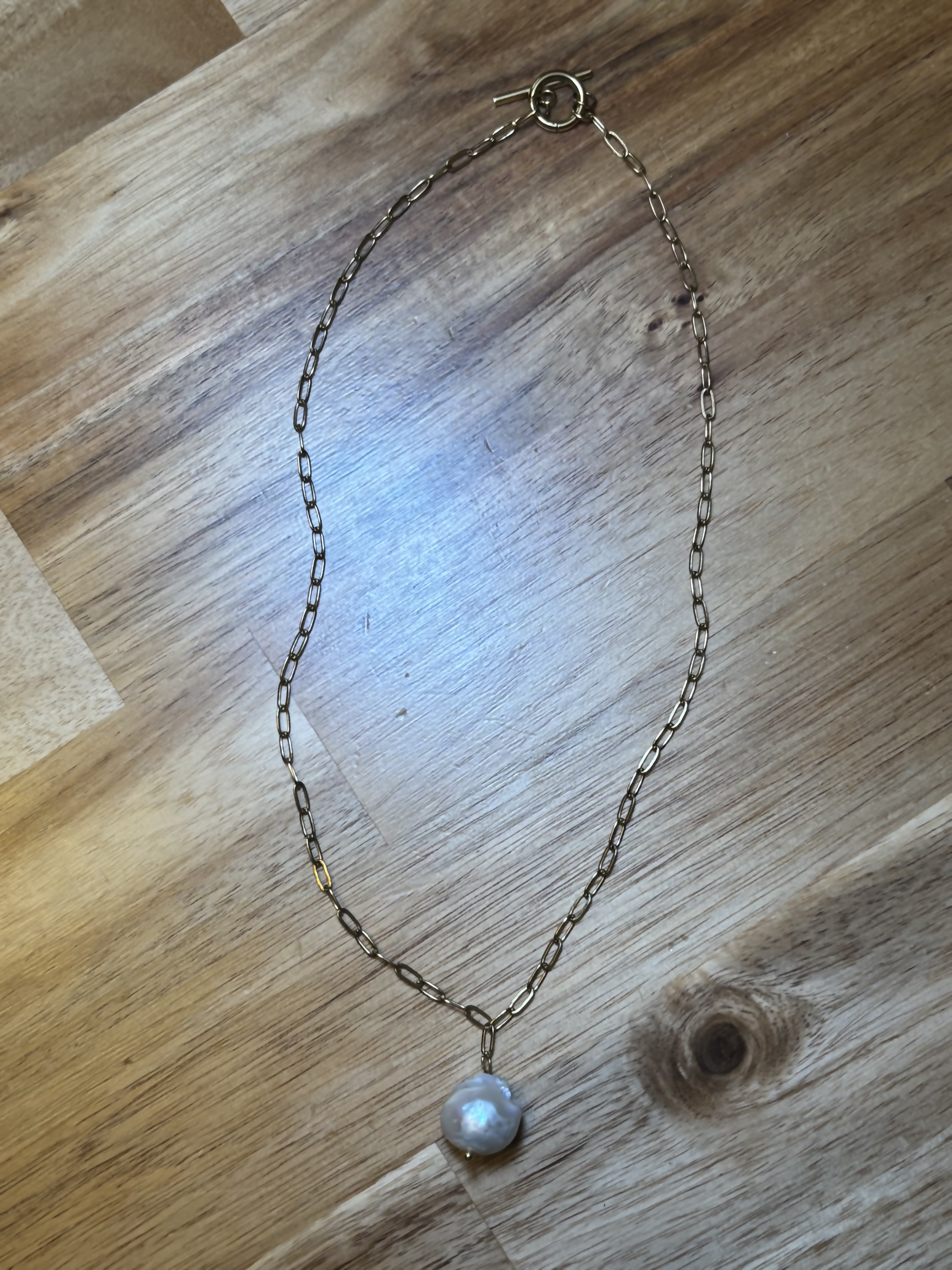 El Market Pearl Pendant Necklace