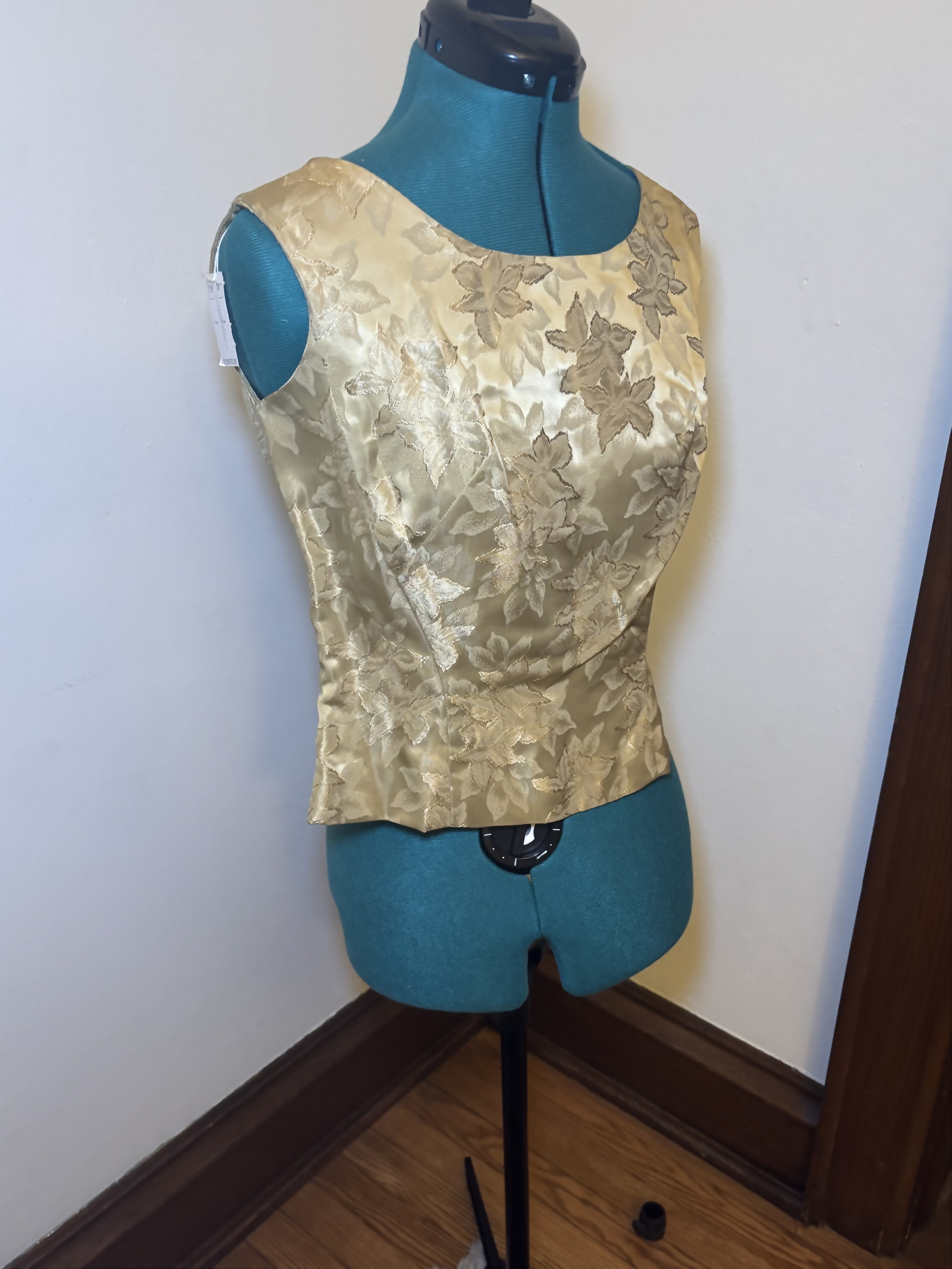 I. Magnin Gold Floral Brocade Top