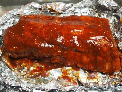 Ribs Brushed with Barbecue Sauce