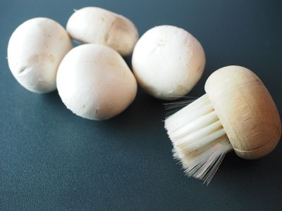 Mushroom Cleaning Brush