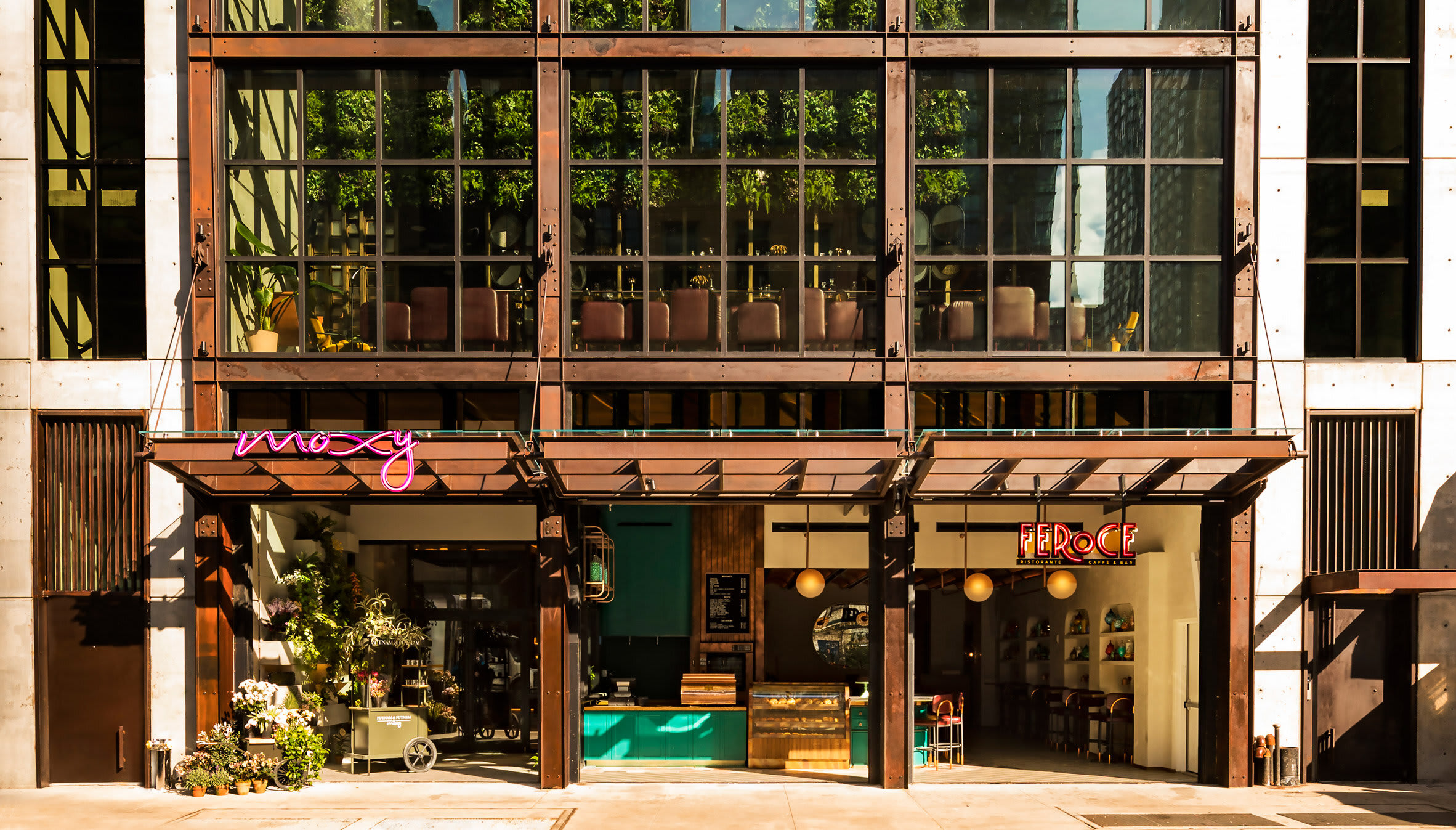 moxy Chelsea Exterior