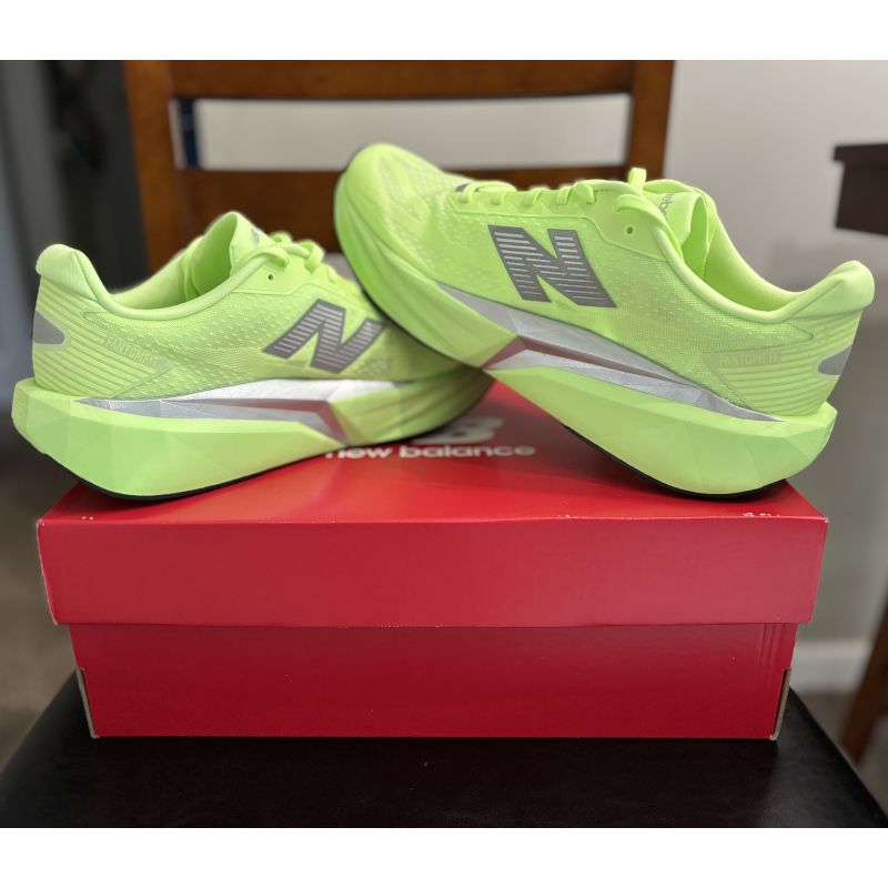 Image of New Balance FuelCell Rebel v5
