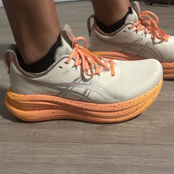 Image of ASICS Gel Nimbus 28