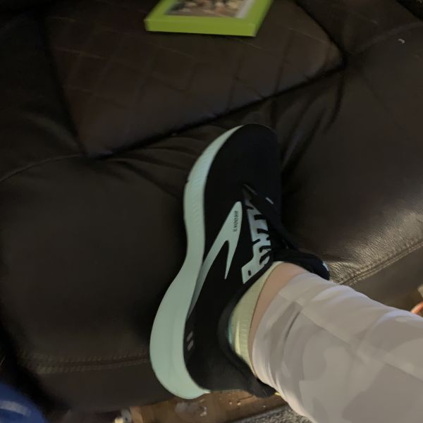 Image of Brooks Hyperion Tempo Run Visible