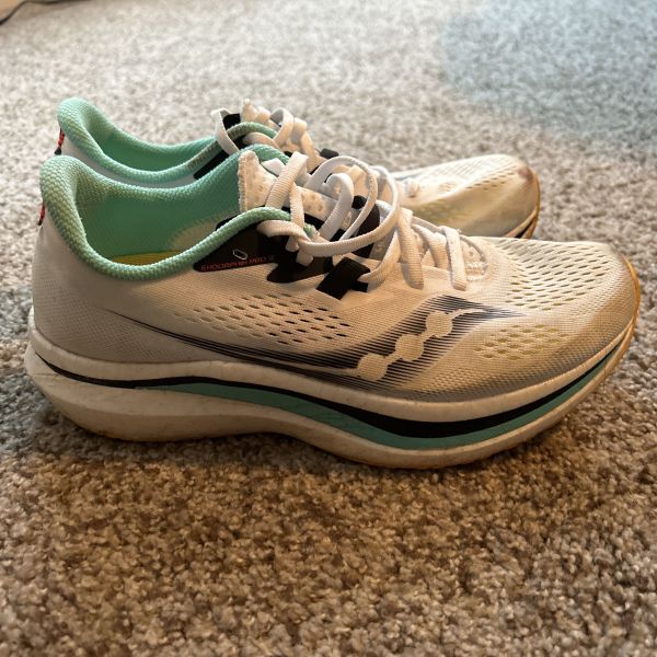 Image of Saucony Endorphin Pro 2