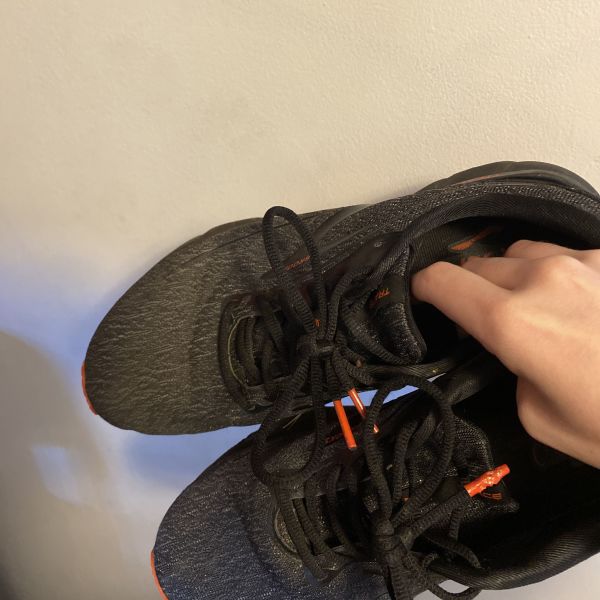 Image of Brooks Trace 2