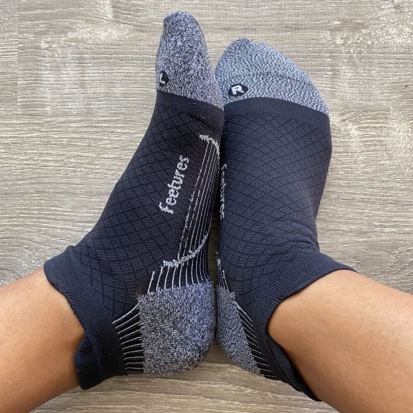 Image of Feetures Feetures Plantar Fasciitis Relief Sock Ultra Light No Show Tab