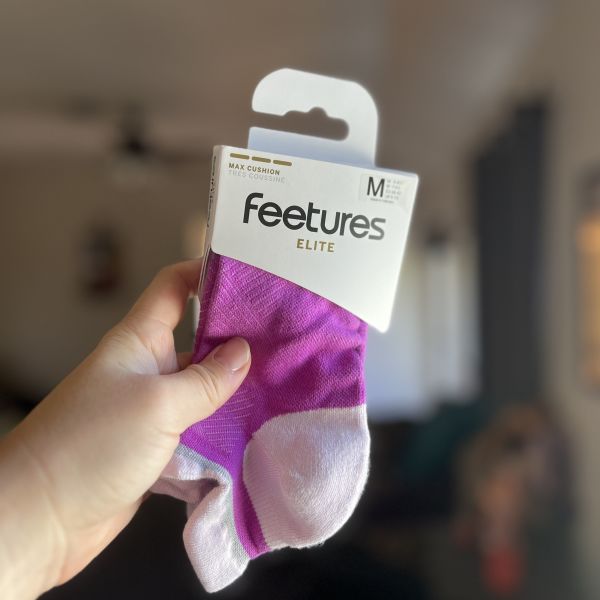 Image of Feetures Elite Max Cushion No Show Tab Socks