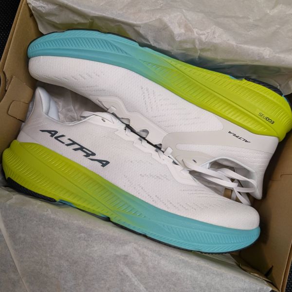 Image of Altra Experience Flow 2