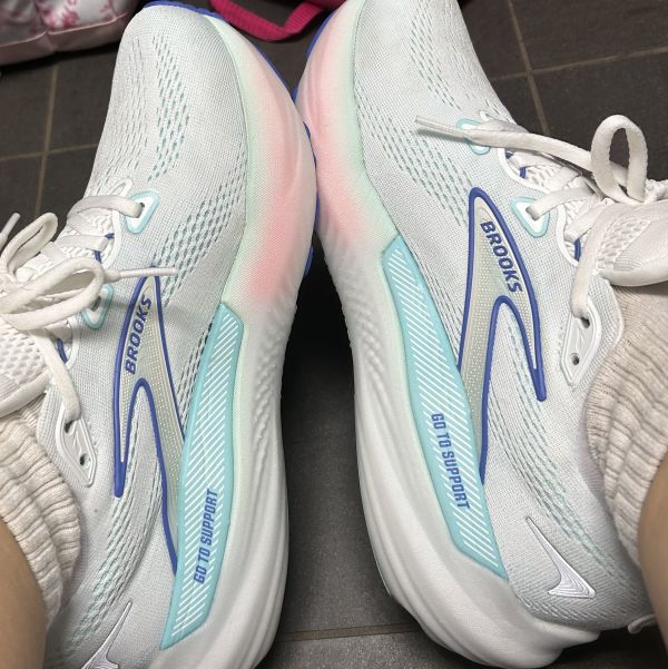 Image of Brooks Brooks Glycerin 22