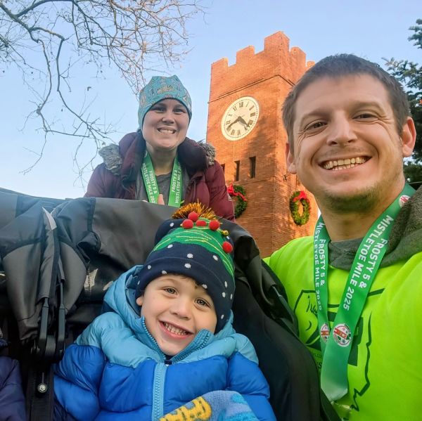 Image of Frosty 5 & Mistletoe Mile