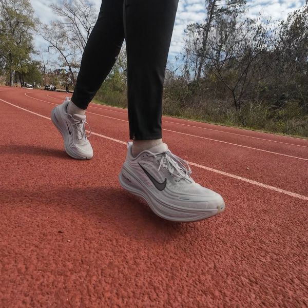 Image of Nike Nike Vomero Plus