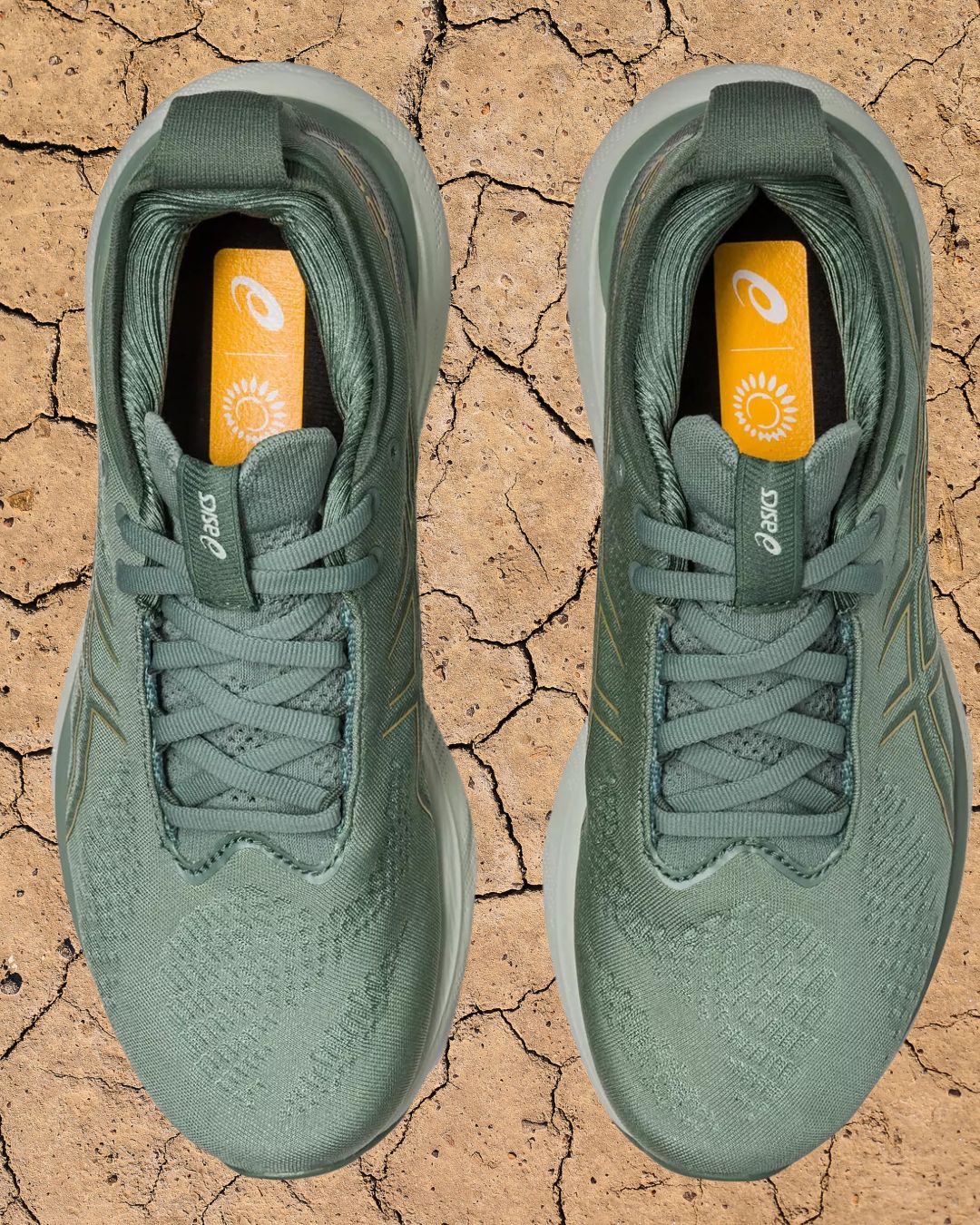 Best wide running shoes by Hollie S WeeViews