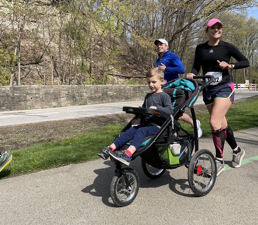 Cleveland 10 Miler In Review by David Moore WeeViews