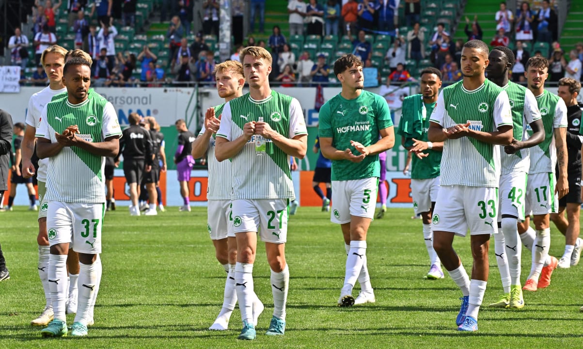 20250824_fuerth_kiel_mzink_06070 (1).jpg