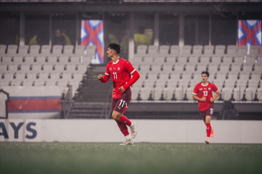 FRO-SUI-297.jpg