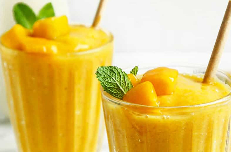 a Piece of Banana Smoothie 