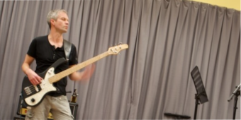Bannerbild von Flashcamp Bassist*in aus Neuss