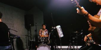 Bannerbild von Eddy Keyboarder*in aus Kreuztal