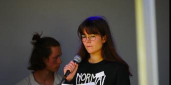 Bannerbild von Elli Singer-Songwriter*in aus Dänischenhagen