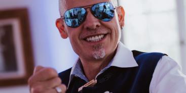 Banner image from Mike Drummer - Drummer from Augsburg