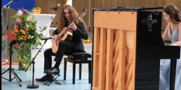 Profilbanner von Nils - Gitarrist*in aus Solingen