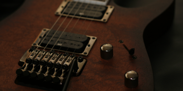 Banner image from Starke-Musik - Guitarist from Kreuzau