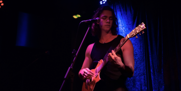 Banner image from FLORENT - Singer-songwriter from Berlin