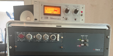 Banner image from Jiri Muller - Singer from St. Gallen
