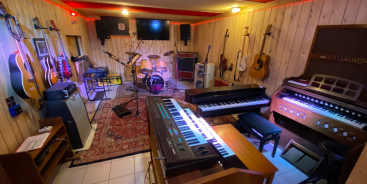 Banner image from Schwarzwald-Wildkatz-Studio - Recording studio from Neuweiler