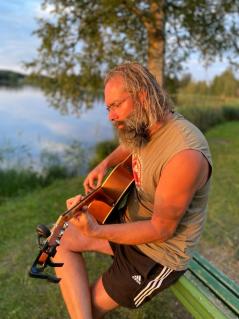 Gallery image from Mikrofonakrobat - Singer from Riehen