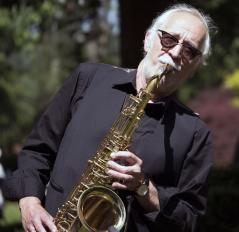 Werner-F-aus-H - Saxophonist aus Harsewinkel Galeriebild von Werner-F-aus-H - Saxophonist aus Harsewinkel