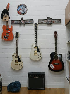 Galeriebild von Noah - Gitarrist aus Homburg