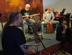 Almi - Band aus Bad Segeberg Galeriebild von Almi - Band aus Bad Segeberg