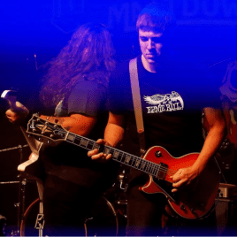 Profilbild von Yannis Gitarrist*in aus Bâle