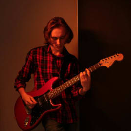 Profilbild von Danylo Gitarrist*in aus Chemnitz