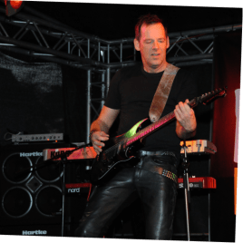 Profilbild von Bernie Emm Keyboarder*in aus Hamburg