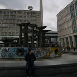 Seo.images.profile.avatar.name-category-city