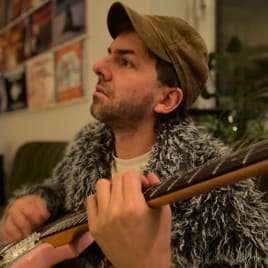 Profilbild von Lollo Bassist*in aus Frankfurt am Main