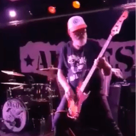 Profilbild von Rob Bassist*in aus Zürich