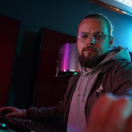 Profilbild von Bronson XL Musikproduzent*in aus Gütersloh