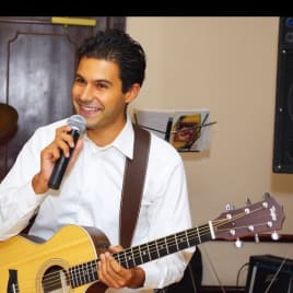 Profilbild von massimo Gitarrist*in aus Zürich