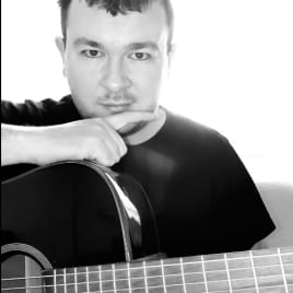 Seo.images.profile.avatar.name-category-city