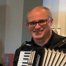 Profilbild von Kai Riedel Akkordeonist*in aus Aue-Bad Schlema