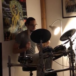 Profilbild von Jan Schlagzeuger*in aus Düsseldorf