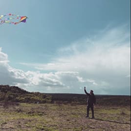 Profilbild von Damian Gitarrist*in aus Berlin