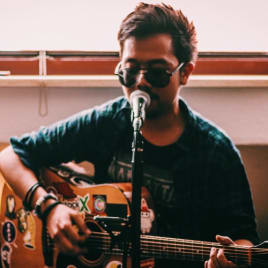 Profilbild von Andirza Dika Gitarrist*in aus Leipzig