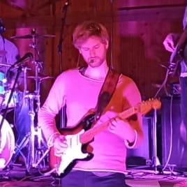 Profilbild von RocknRolf Gitarrist*in aus Lilienthal