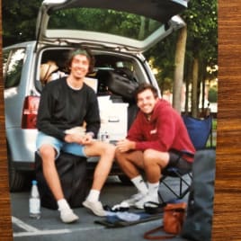 Seo.images.profile.avatar.name-category-city