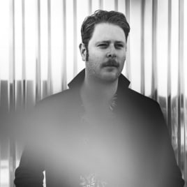 Seo.images.profile.avatar.name-category-city